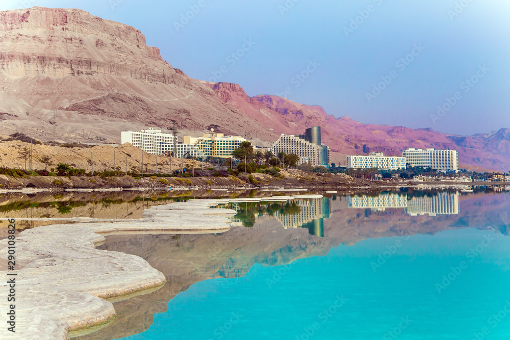 Fototapeta premium The sea water is full of healing salts