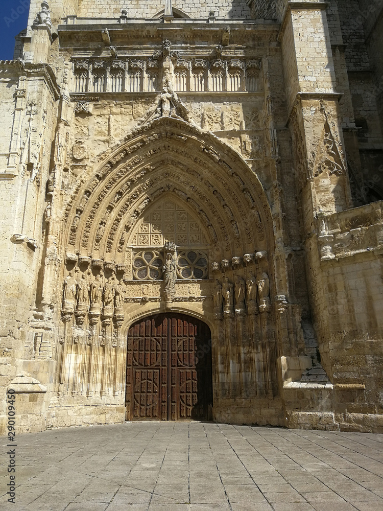 Door of the Cathedral of Palencia 