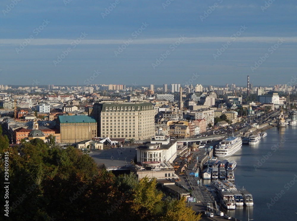 View of Kiev from the arch of Friendship of Peoples.