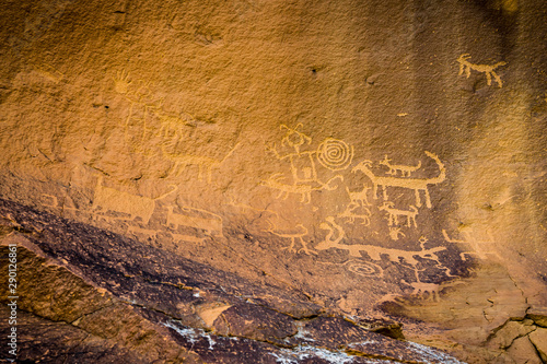 Chaco Canyon petroglyph 