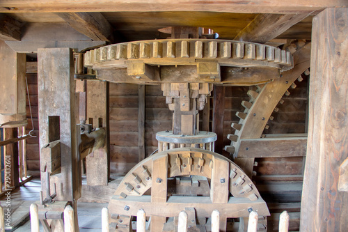 Mahlwerk einer alten Bootsmühle