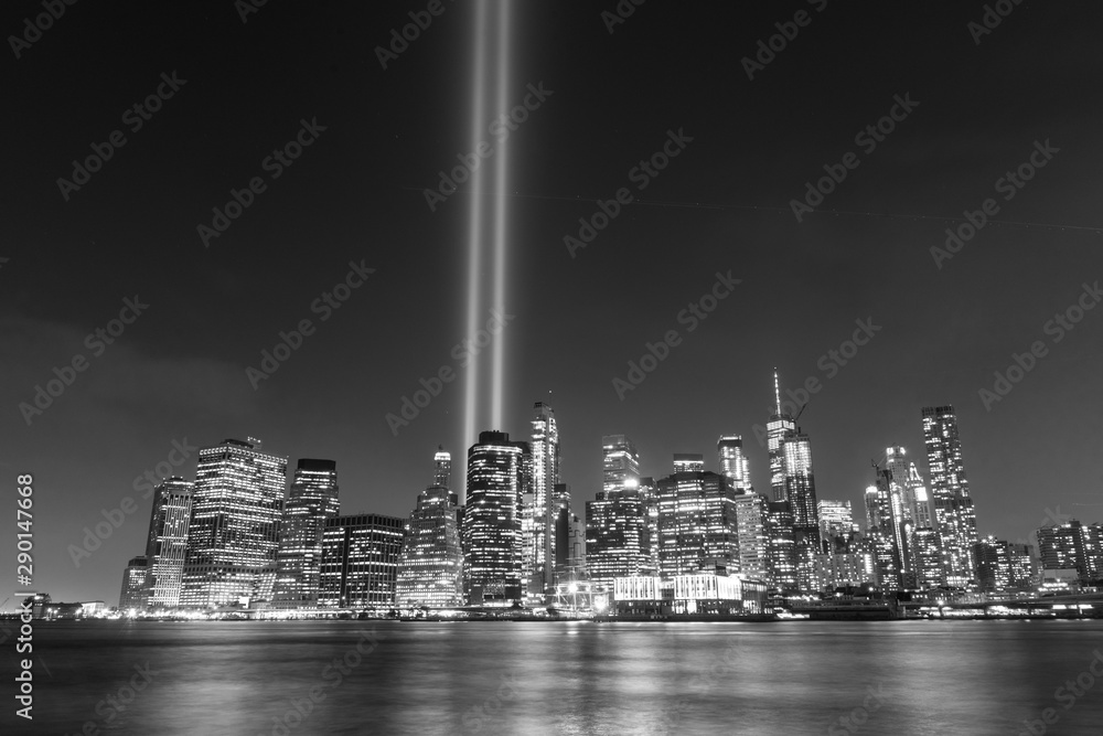 Fototapeta premium Tributo a 911_Torres Gemelas con Luz