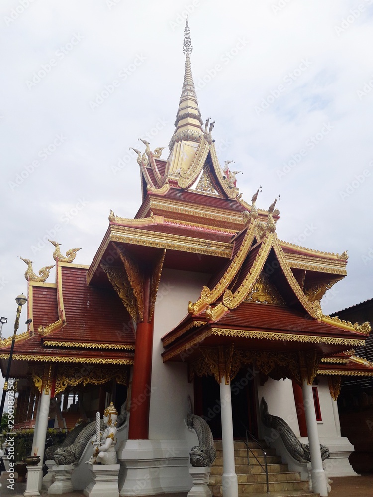 Naklejka premium Phrae City Pillar Shrine in Thailand