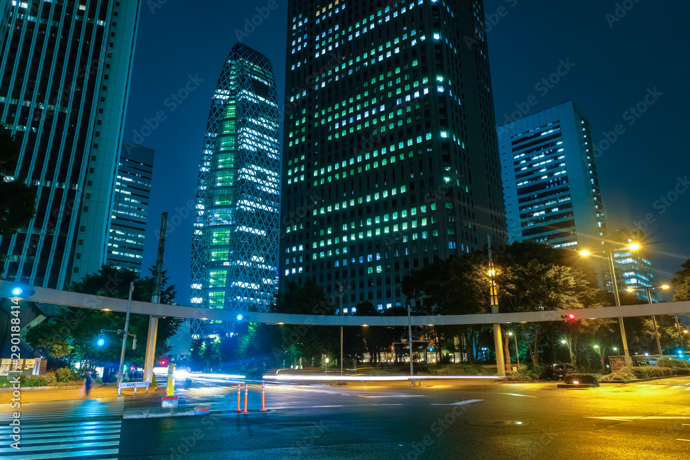 新宿警察署裏交差点」の写真素材 | 18件の無料イラスト画像 | Adobe Stock