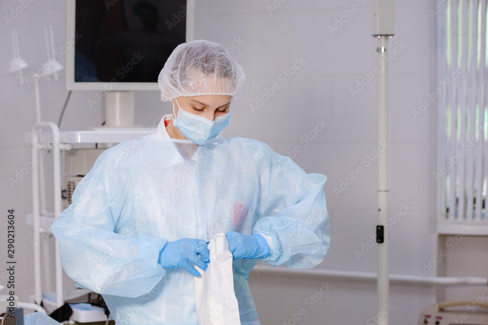 Fototapeta premium Nurse preparing tools.