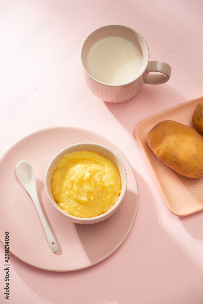 Homemade vegetable baby food. Potato puree for baby Homemade vegetable baby food. Potato puree for baby