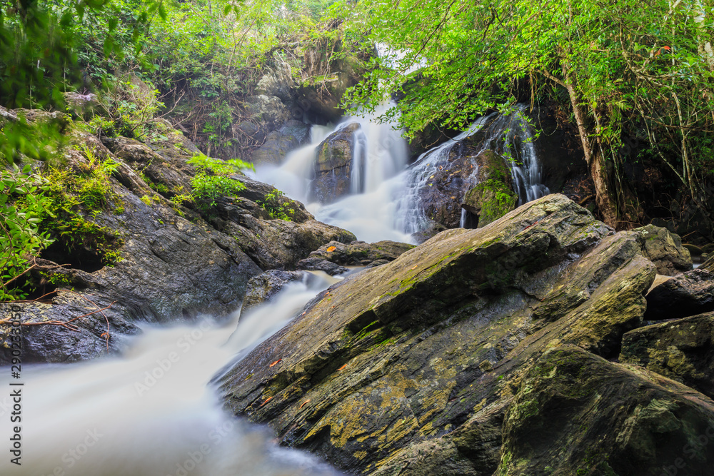 Fototapeta premium Waterfall phakluaymai, Khao Yai National Park in Thailand.