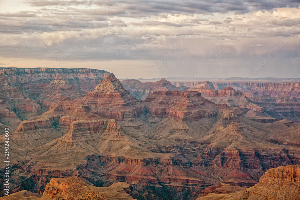 abendleuchten im grand canyon