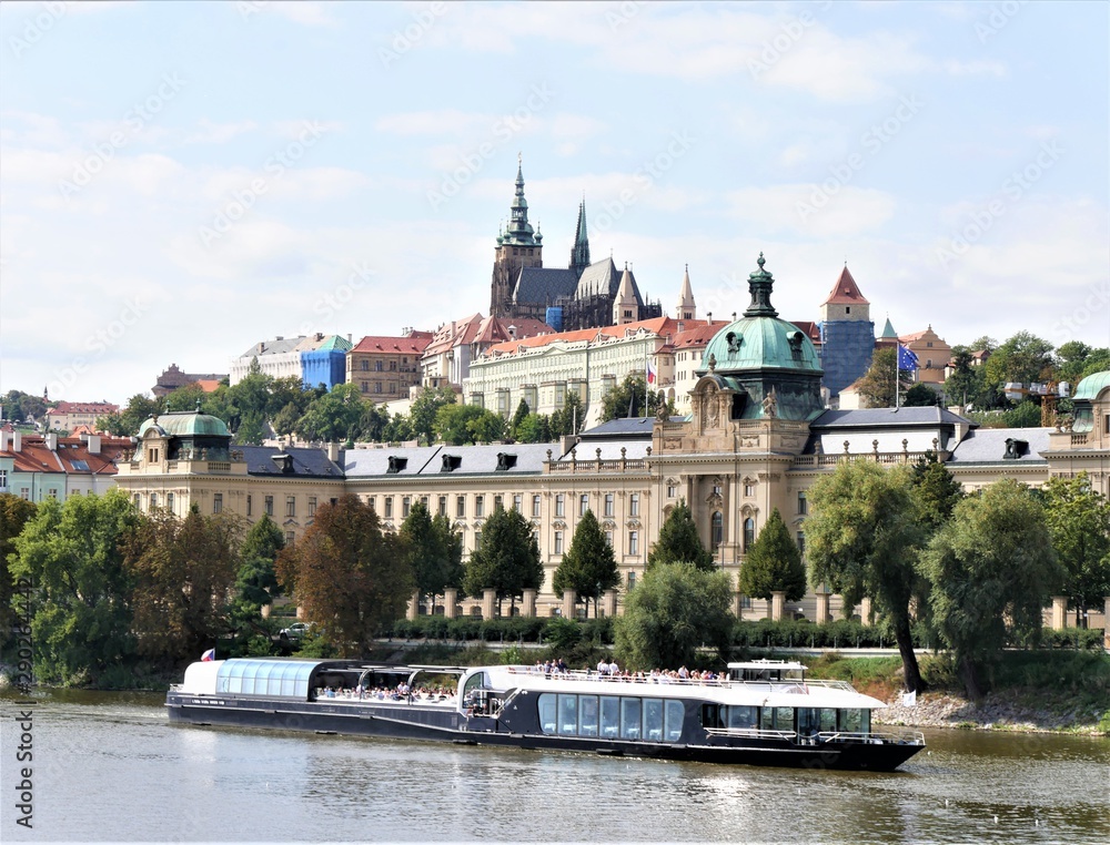 Fototapeta premium Moldau in Prag