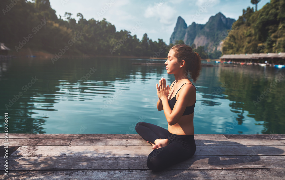 Woman Yoga - relax in nature