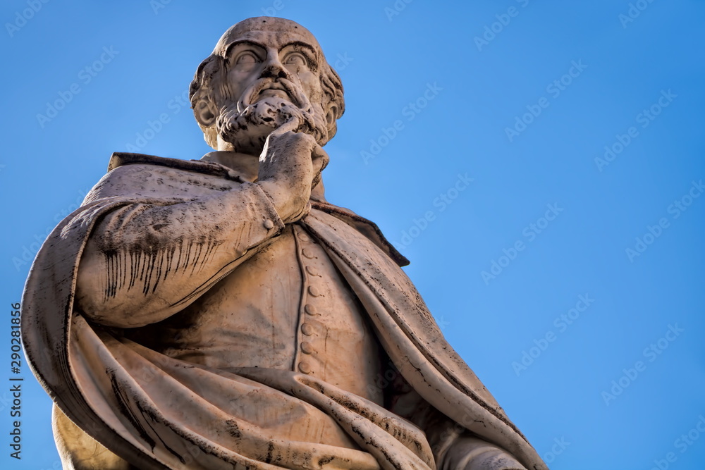 statue von andrea palladio in vicenza, italien