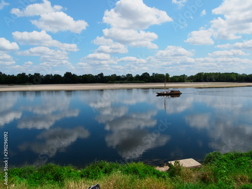  boat with tourists sailing in the Loire