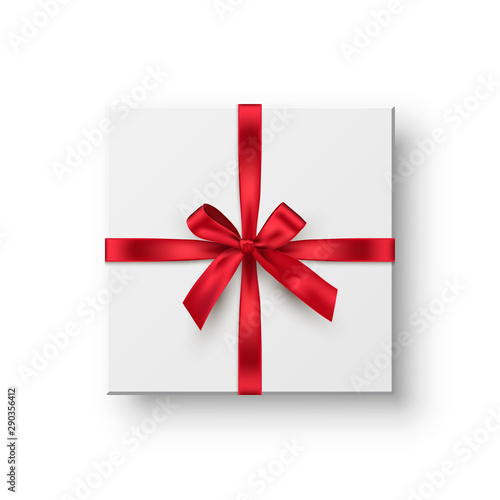 Gift box, present realistic vector illustration © backup16