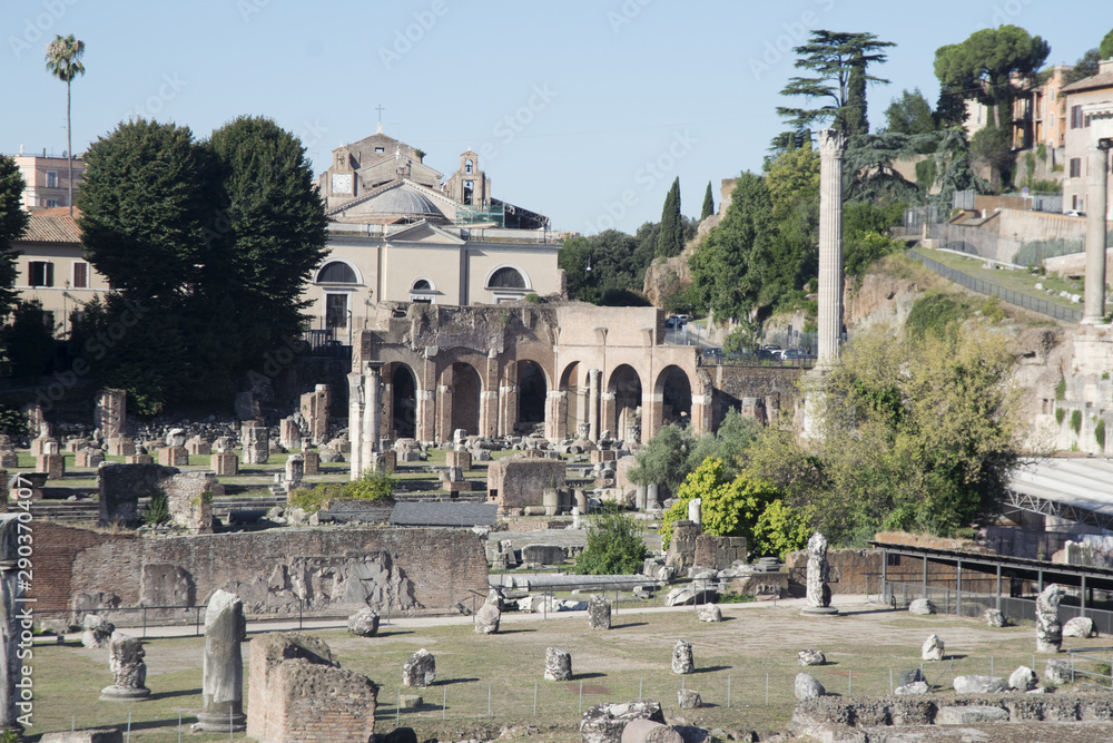Partial view of the Roman forum at dawn