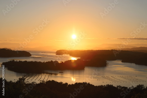 ともやま公園　英虞湾に沈む夕日
