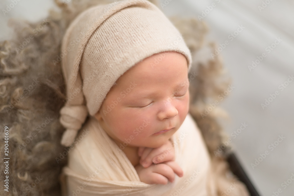 first photo shoot. newborn child. newborn boy - obrazy, fototapety, plakaty 