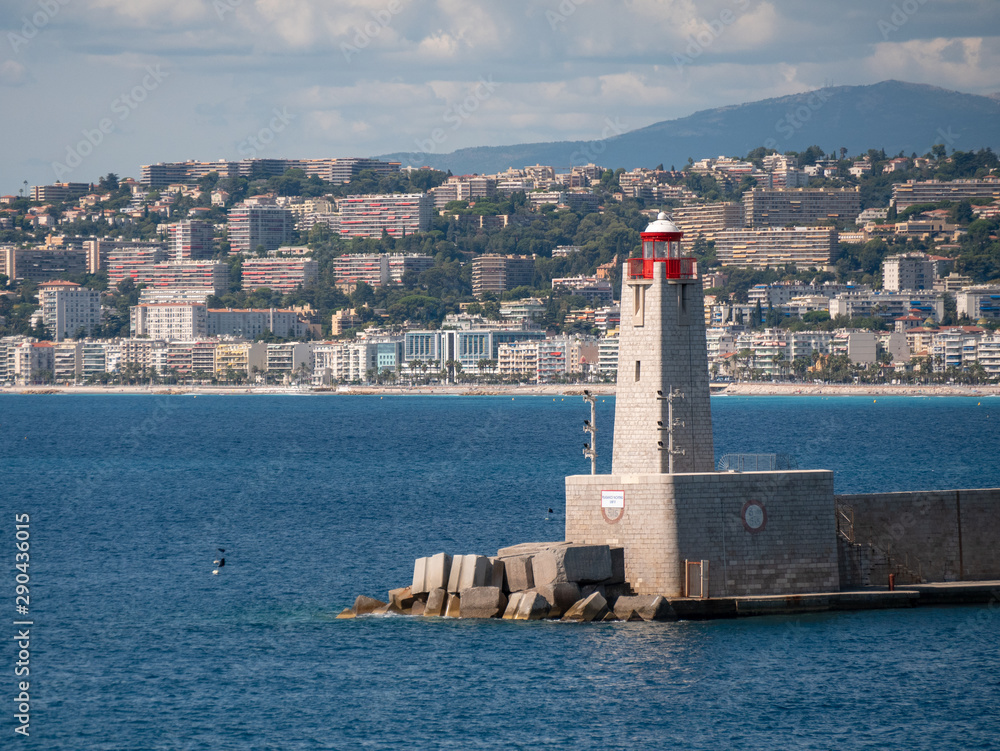 Lighthouse of Nice, in the background The Promenade des Anglais (Promenade of the English)