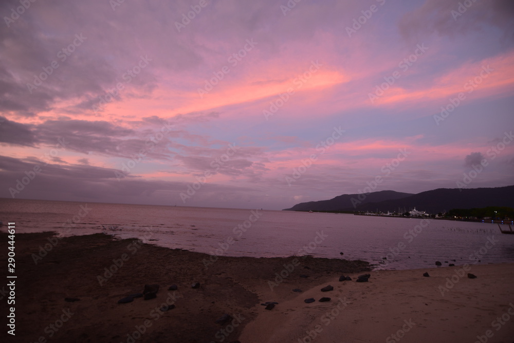 Fototapeta premium 夕焼けの海