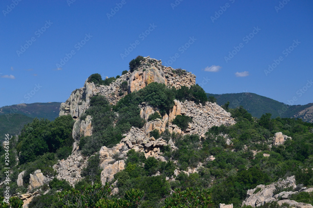 Vista del nuraghe Ziu Giuanneddu