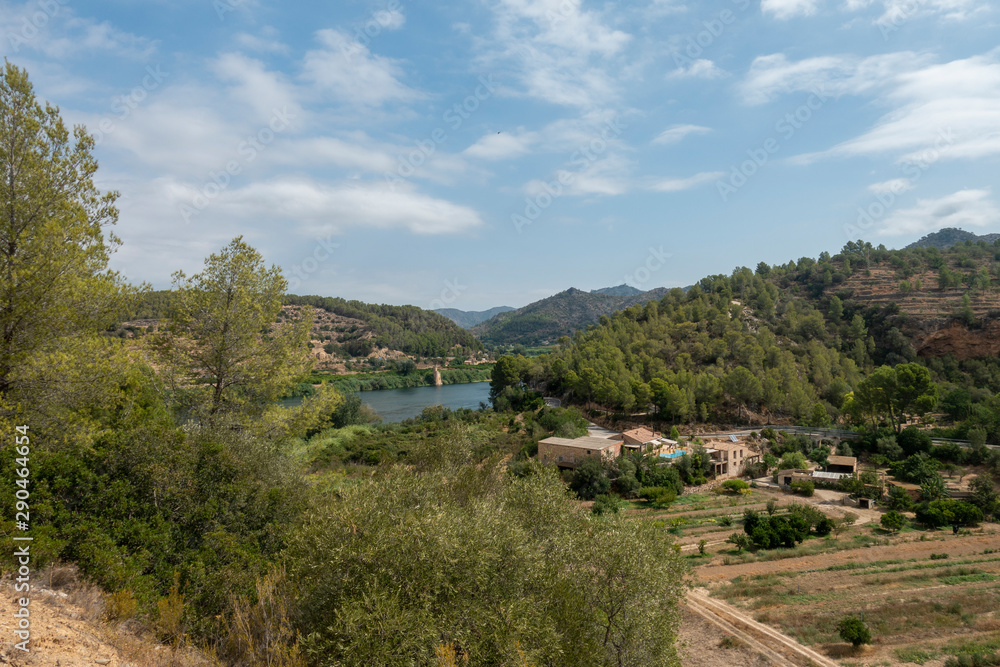 Fototapeta premium The Ebro river on the way to Tortosa in Tarragona