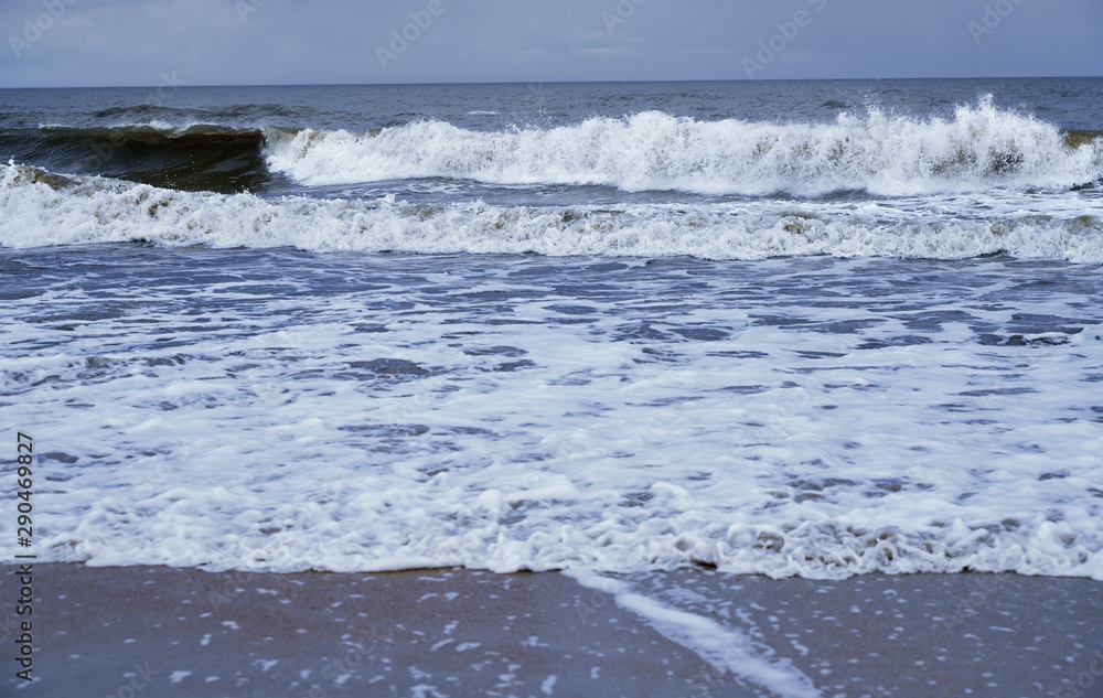 Rough water and waves in Pacific Ocean Rough water and waves in Pacific Ocean