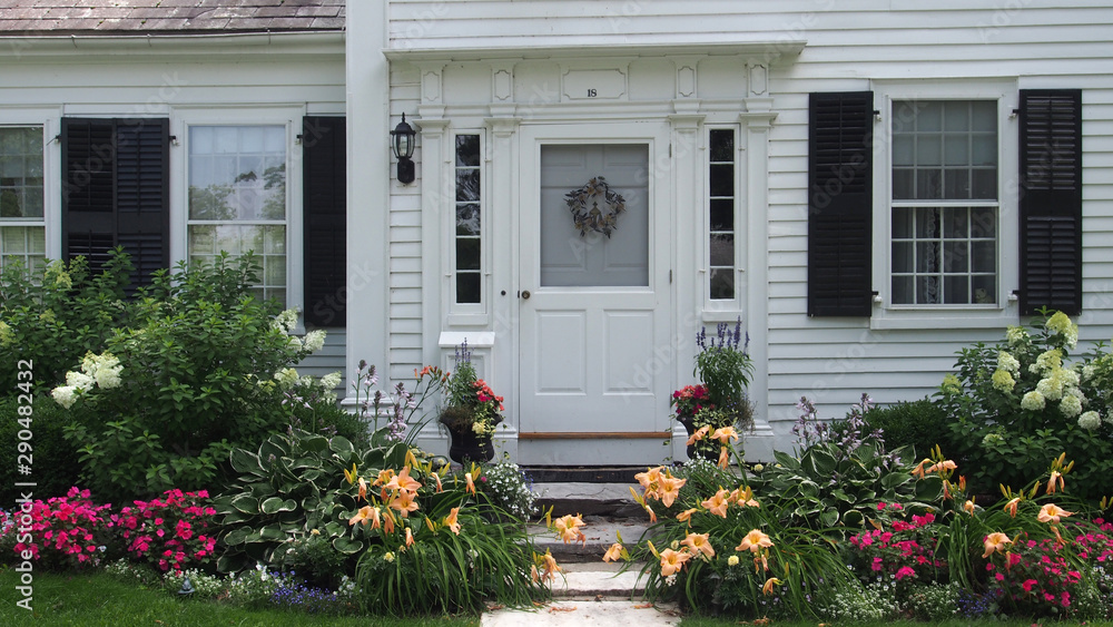 Obraz premium USA, Vermont: historische Häuser mit Holzfassade 