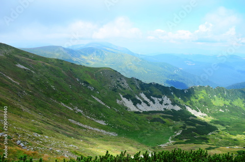 Fototapeta Naklejka Na Ścianę i Meble -  View of mountains and rocks on a sunny summer day