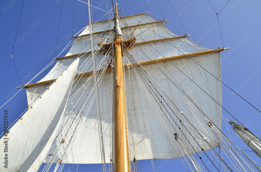 Fototapeta premium mástil de un velero