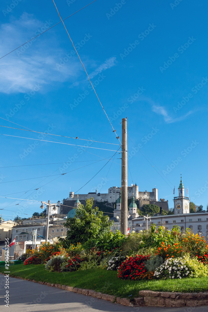 Obraz premium Blick auf die Festung Hohensalzburg