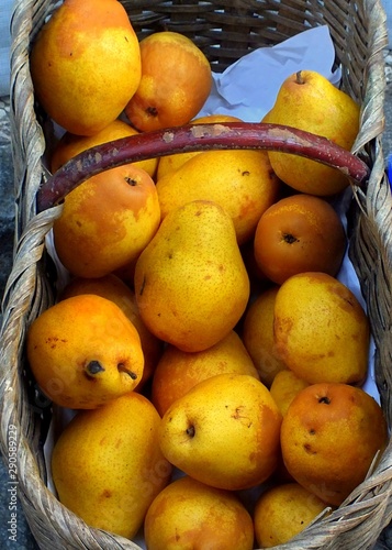 pears at the market