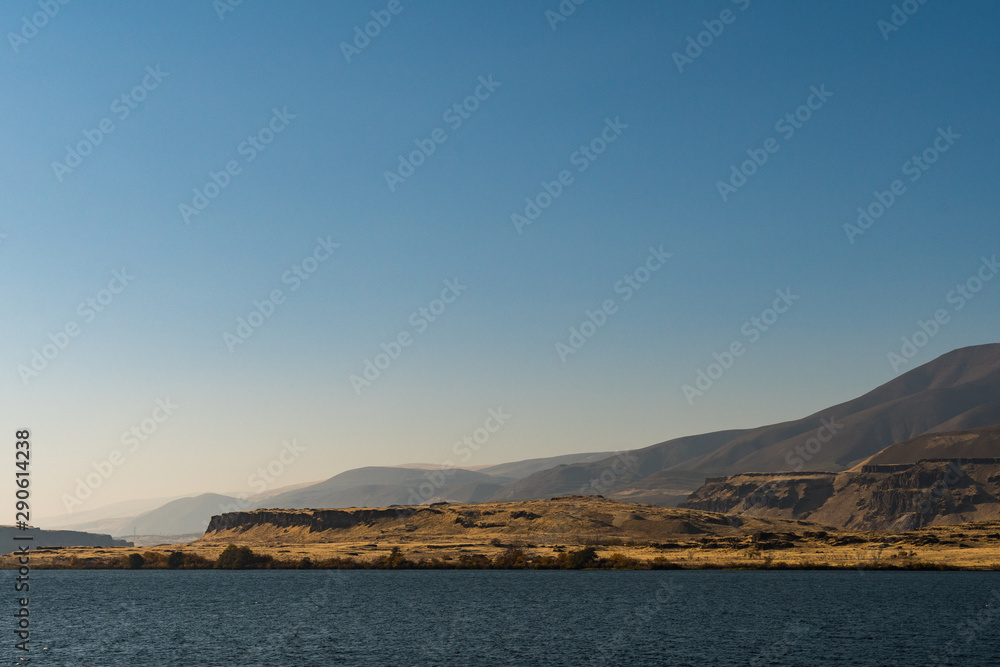 View of the Washington state side of the Columbia River that borders the state of Oregon