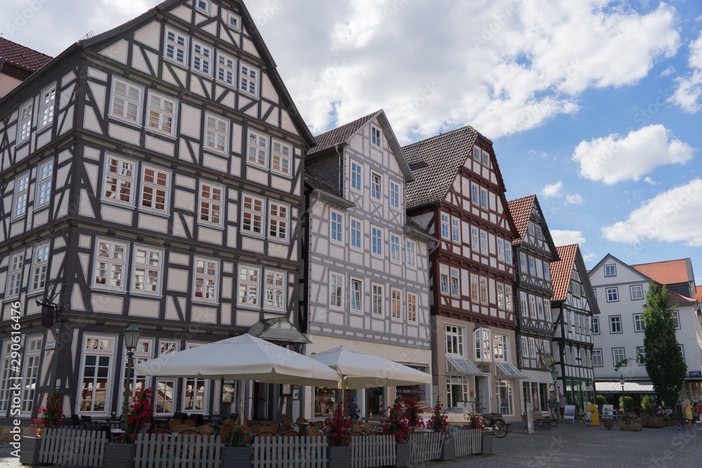 Obraz premium Historische Fachwerkhäuser in Melsungen