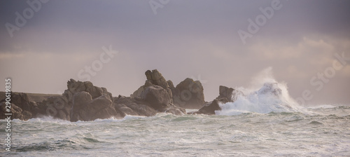 Roche presqu'ile Saint Laurent Porspoder Finistère Bretagne France photo