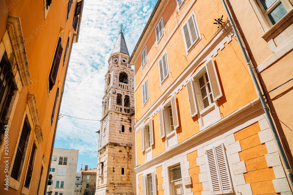 Obraz premium Sveti Ilija church tower and old town in Zadar, Croatia