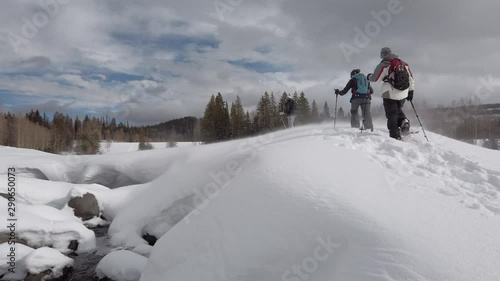 3 snowshoers hiking in Colorado are hit by snow and wind photo