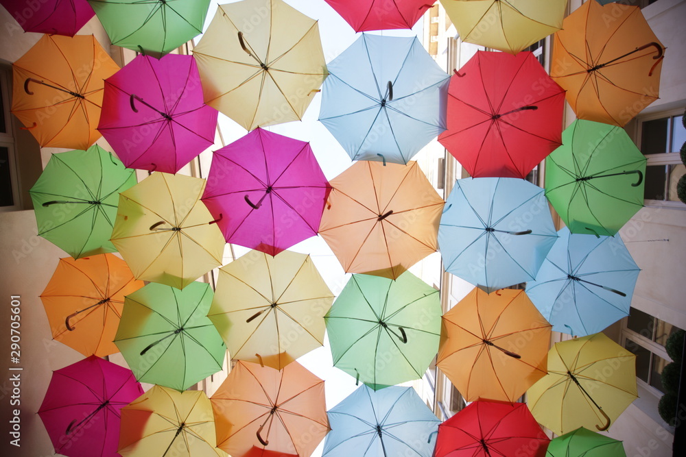 Obraz premium Parapluies de couleurs