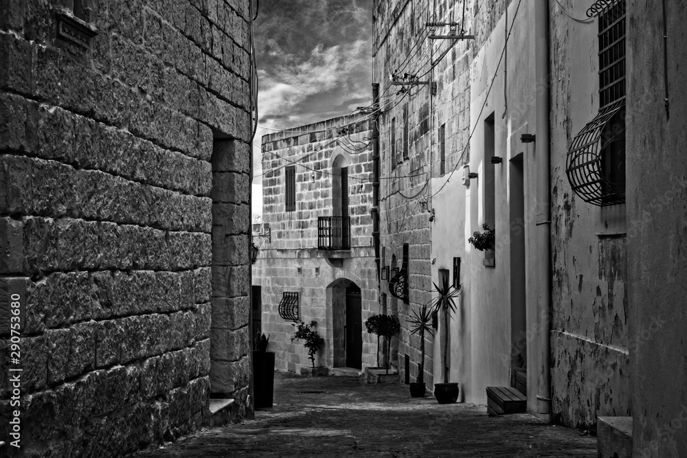 Narrow alleyways of the past in Malta