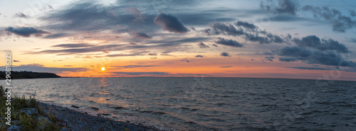 Sunset on the sea © Aliaksei