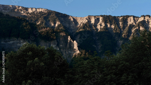 Paysage du Mont Aiguille dans le Vercors - France