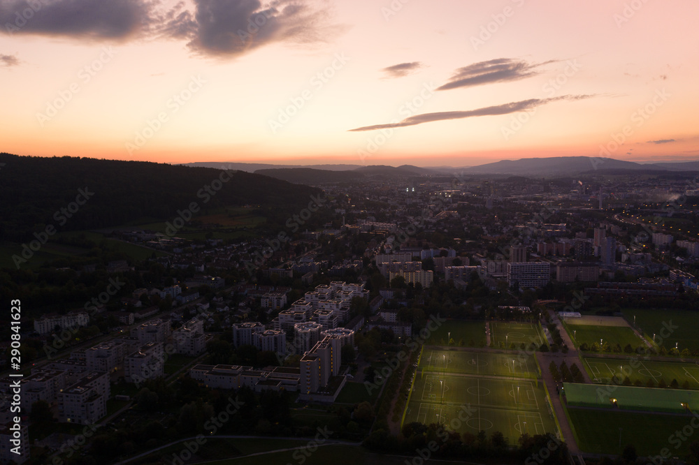 Obraz premium Sportplatz am Abend