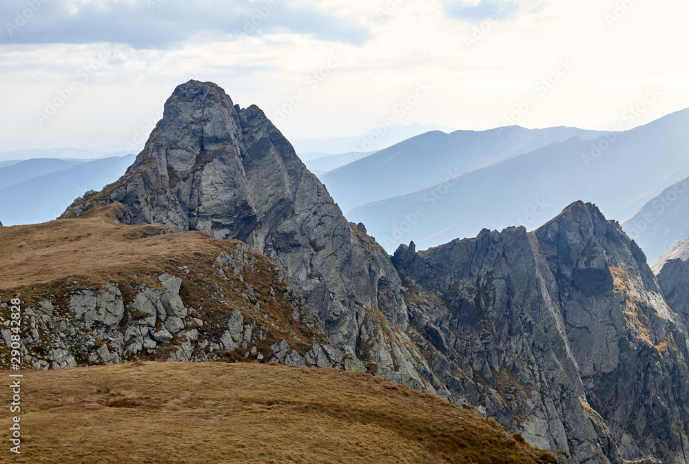 Obraz premium High mountains in late summer