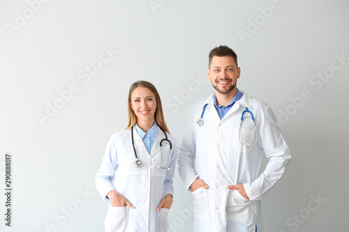 Portrait of doctors on ligh...