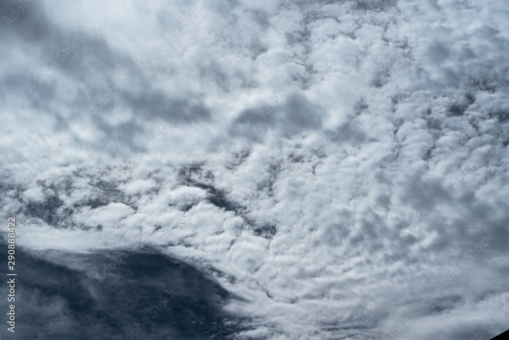 Obraz premium 綺麗な雲と空