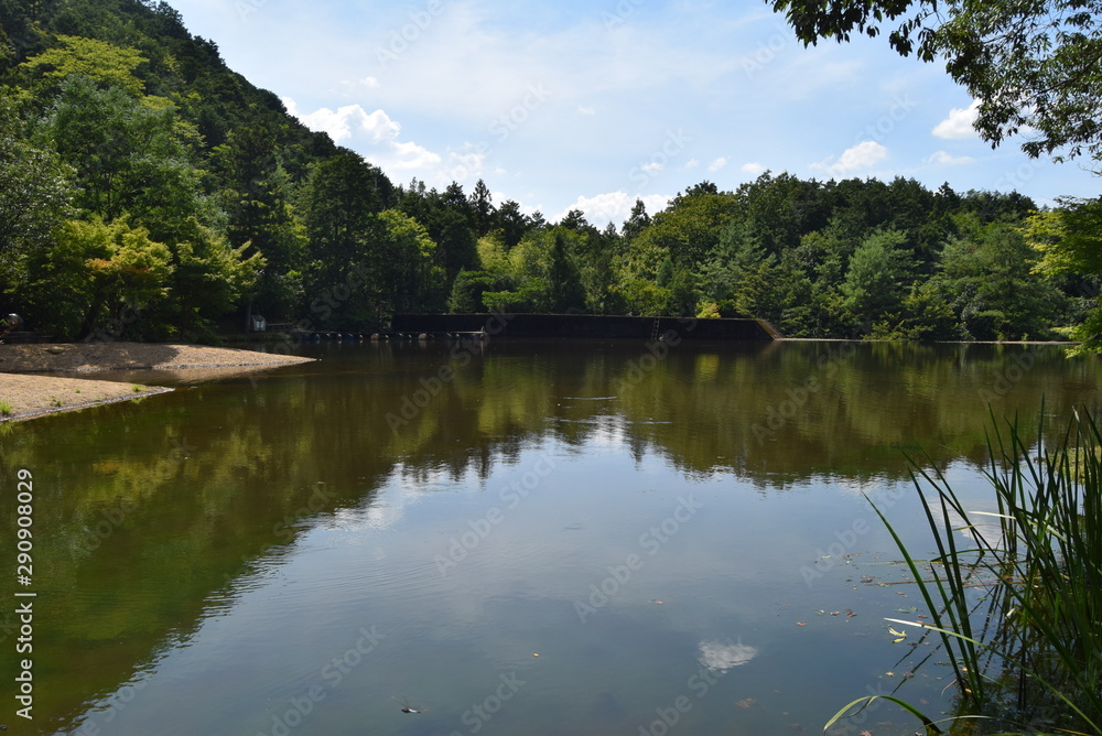 湖 湖