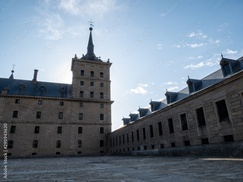 monasterio catedral en españa