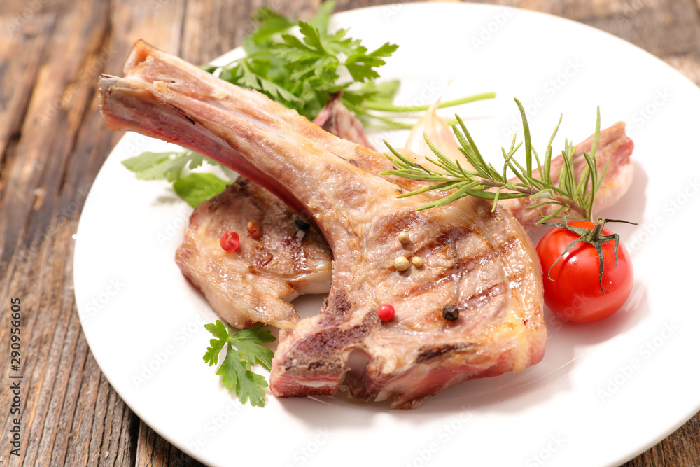 grilled rack of lamb with tomato and basil grilled rack of lamb with tomato and basil