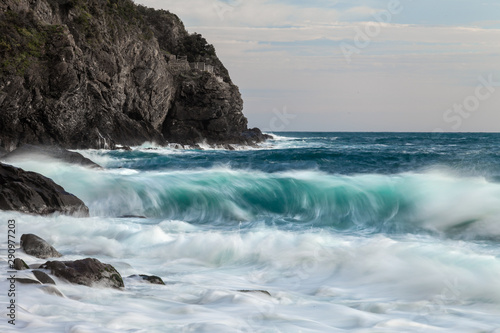 Waves in Riomaggiore © Armin G. Pabst