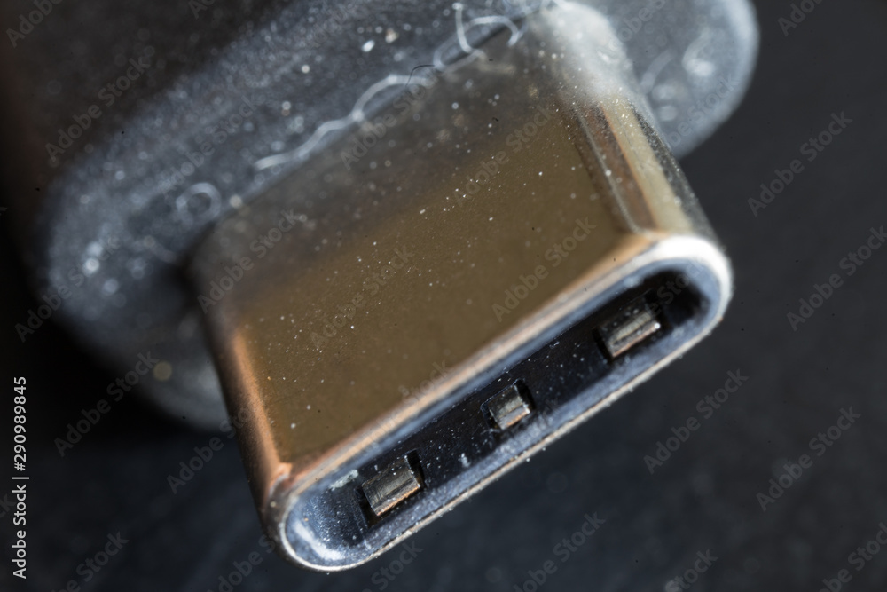Ταπετσαρία Close up of an Standard sized USB-C type of Universal Serial Bus (USB) cable