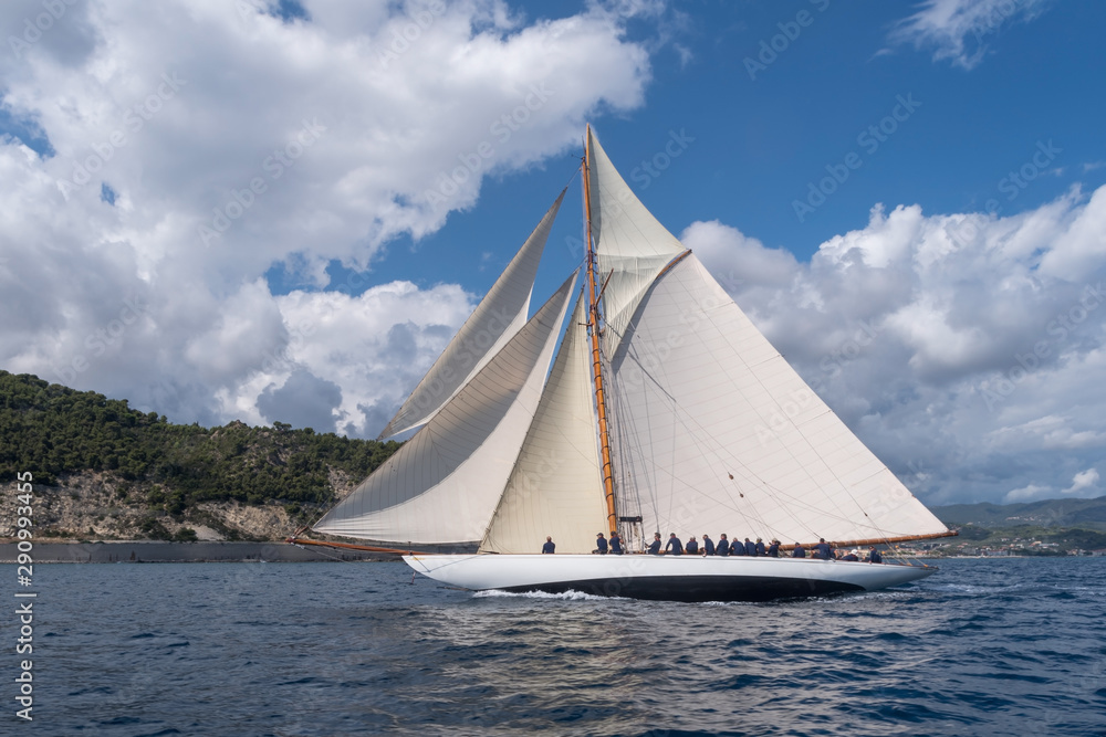 Fototapeta premium Classic sailboat