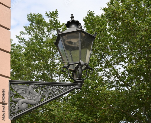 alte Straßenlaterne in Potsdam photo